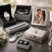 découvrez 10 idées cadeaux originales et surprenantes pour célébrer vos noces de nickel et faire plaisir à votre partenaire.