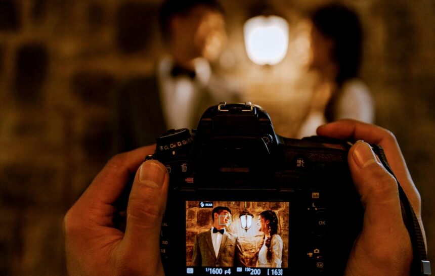 Borne photo ou photographe professionnel : quelle option choisir pour un mariage réussi ?