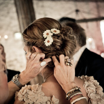 coiffures de mariage pour des cheveux mi-longs